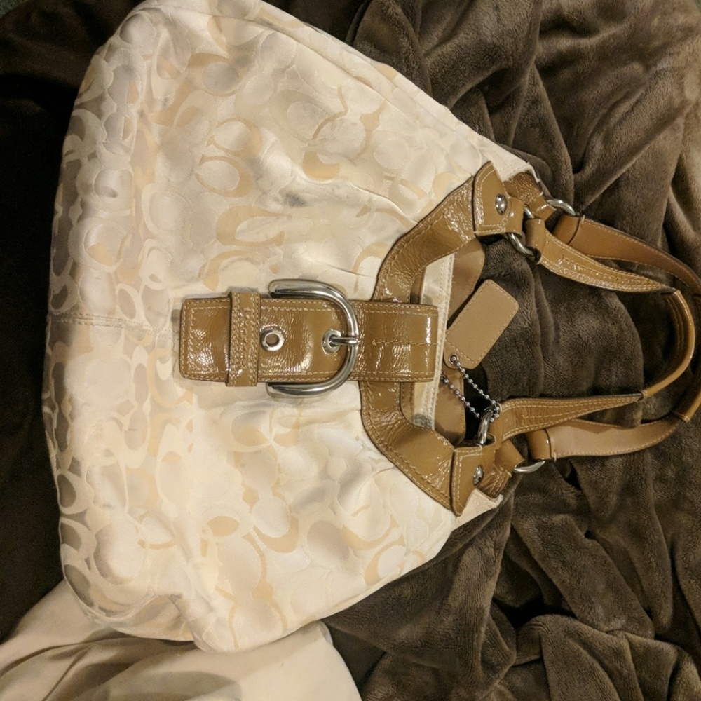 Coach shoulder bag
